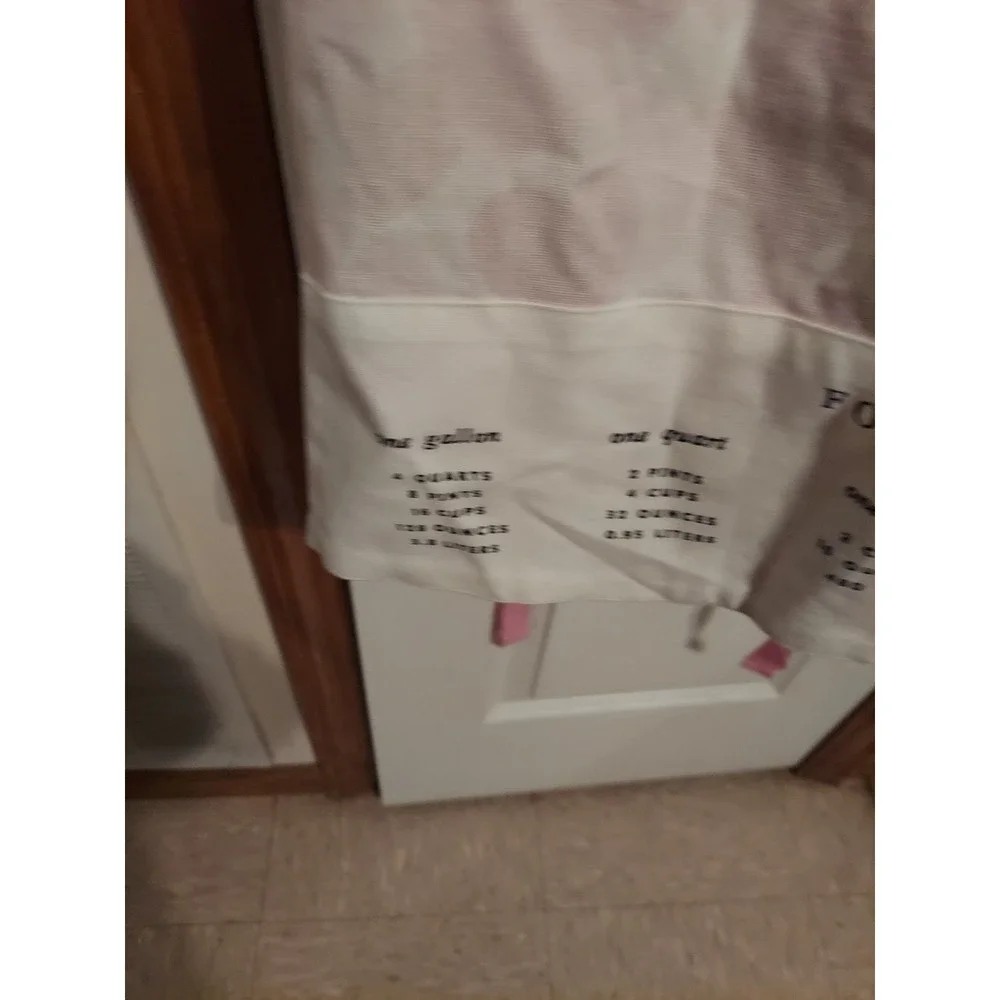 Kate‎ Spade Pink and Red Hearts Valentine's Apron 33